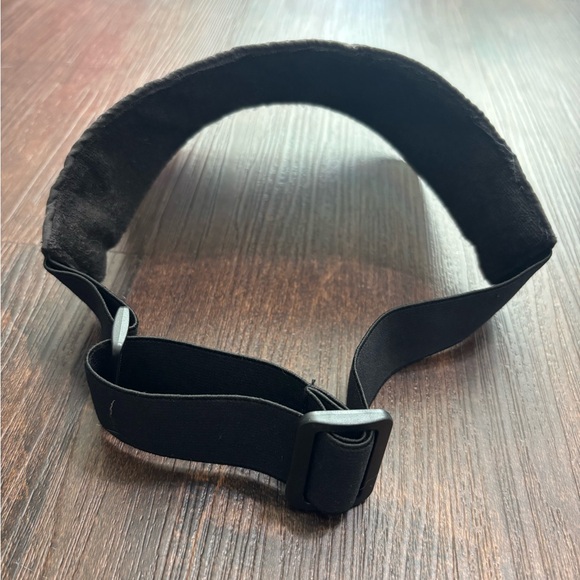 Alo Airlift Solar Visor - Picture 4 of 4